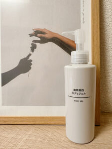 【プチプラ】無印良品｜薬用美白ボディジェルの効果とおすすめの使い方について徹底レビュー！のイメージ画像